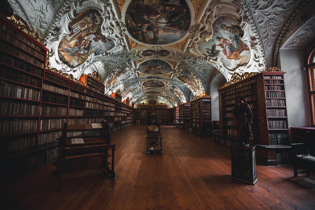 Books Library Shelves wallpaper