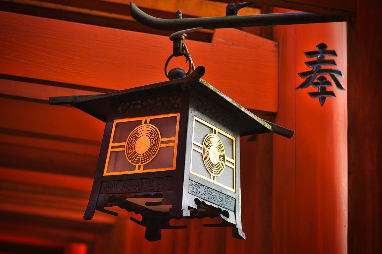 Japanese Lantern Shinto Japanese Shrine wallpaper