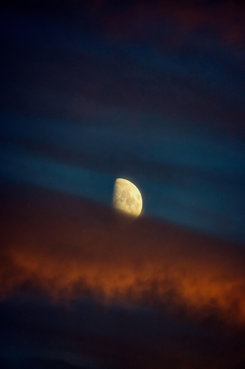 Sky Evening Moon wallpaper