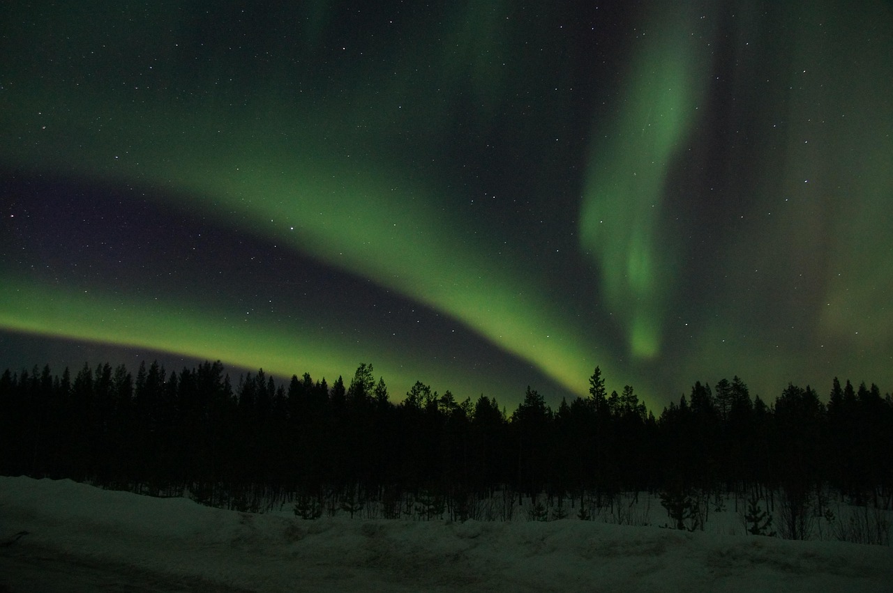 Northern Lights Sweden Lapland wallpaper