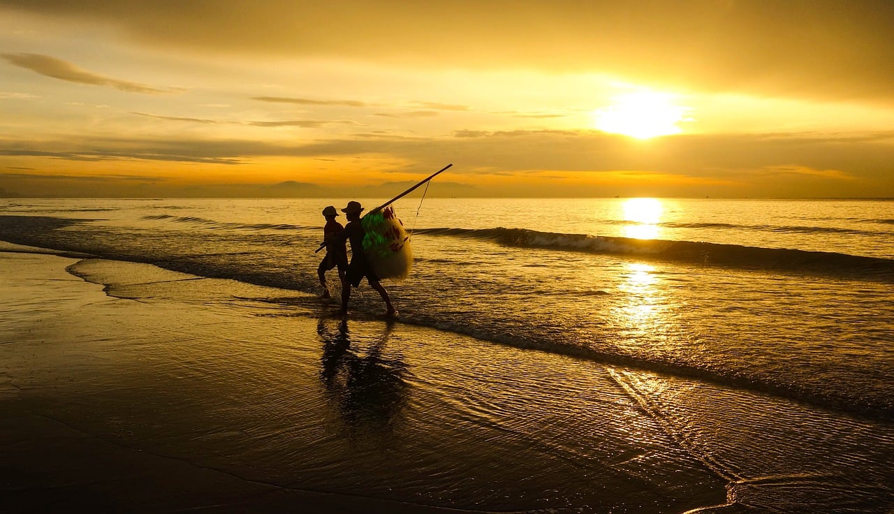 Dawn Men Beach wallpaper