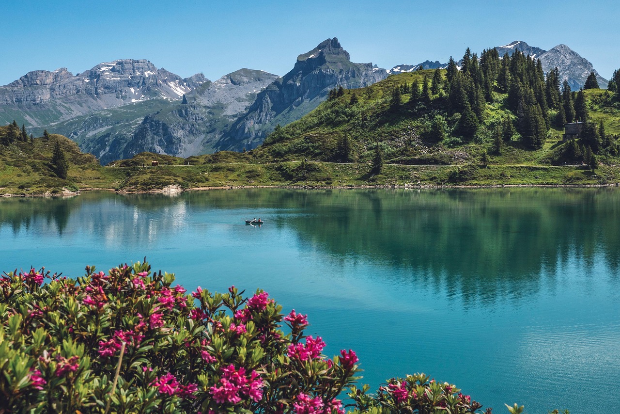 Trüebsee Titlis Switzerland wallpaper