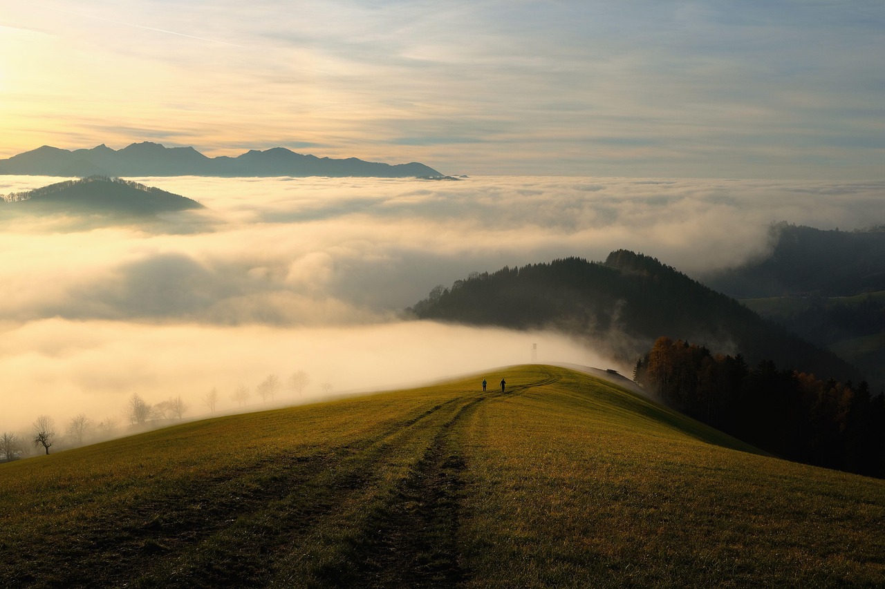 Mountains Fog Sky wallpaper