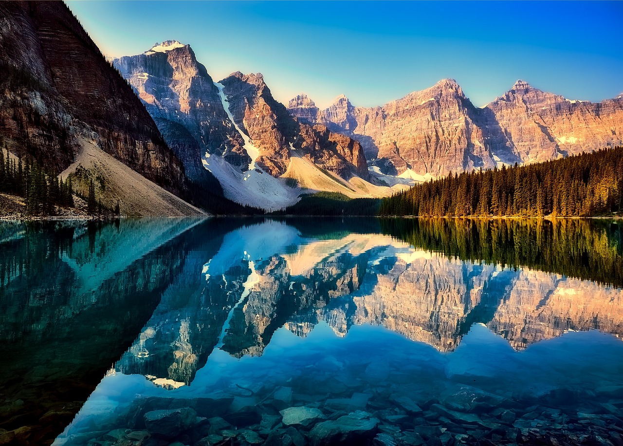 Moraine Lake Mountains Lake wallpaper