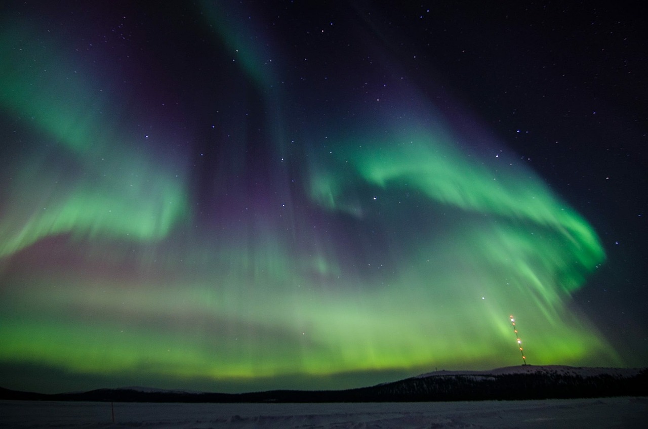 Northern Lights Aurora Lapland wallpaper